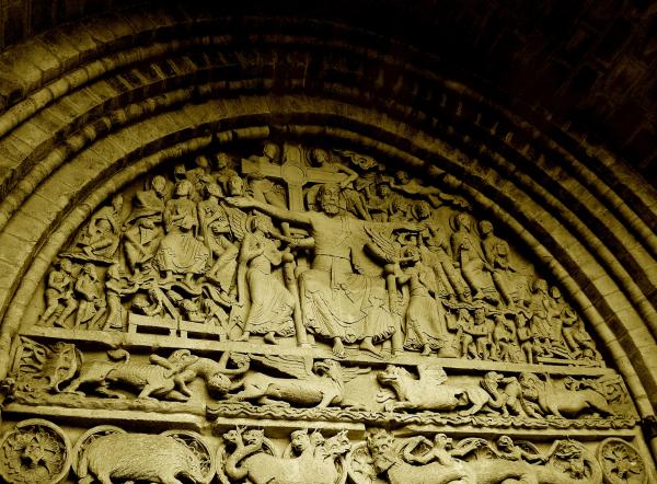 Tympan du « retour du christ à la fin des temps » - Eglise abbatiale Saint-Pierre de Beaulieu sur Dordogne - Corrèze